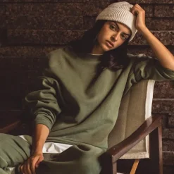 Femme SWEET PANTS F ICONIC CREW LEAF