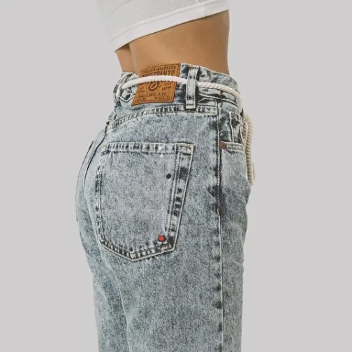 Femme SWEET PANTS VINTAGE FIT SNOW